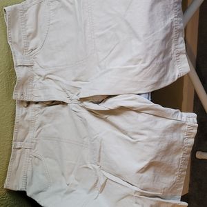 Columbia shorts